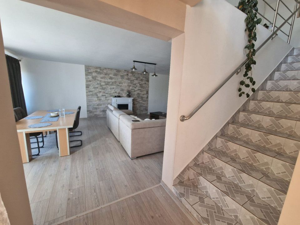 Casa P+1, 228mp utili , 426mp teren, cartier Lapus Arges – fotografia 6 din 17