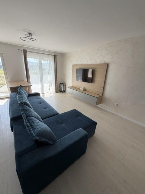 Apartament 2 camere, totul nou, Eroilor, garaj – fotografia 3 din 10