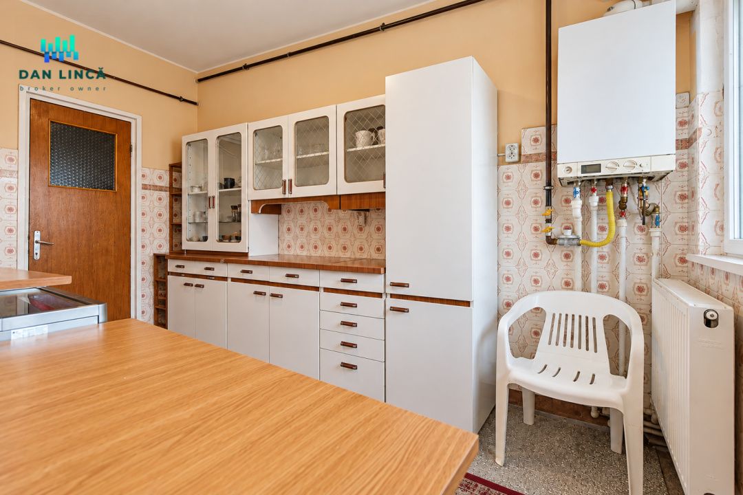 CENTRU – 4 CAMERE 90,60 MP – GARAJ – BOXĂ – COMISION 0% – fotografia 17 din 26