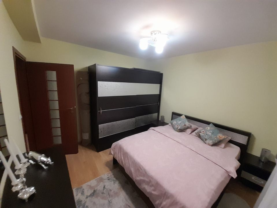 Apartament 3 camere DECOMANDAT, zona SENS – fotografia 7 din 15