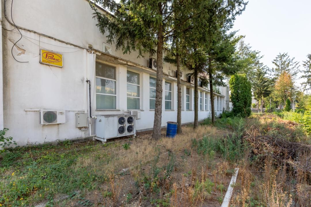 Proprietate de vânzare pentru investiție–teren 3874mp+construcții 989mp, Bacău – fotografia 23 din 47