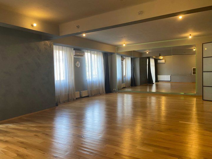 3 Camere de inchiriat | Mosilor | Blvd Dacia | Centrala | PetFriendly – fotografia 2 din 8