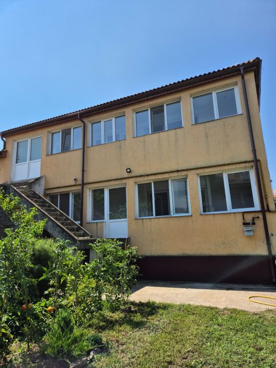 Spatiu comercial, 613,70 mp, Cartier 1 Mai, Zona Spitalul Numarul 1 – fotografia 2 din 5