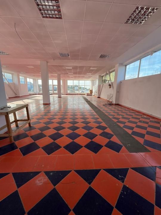 De inchiriat spatiu comercial openspace 300 mp in Gaesti – fotografia 5 din 13