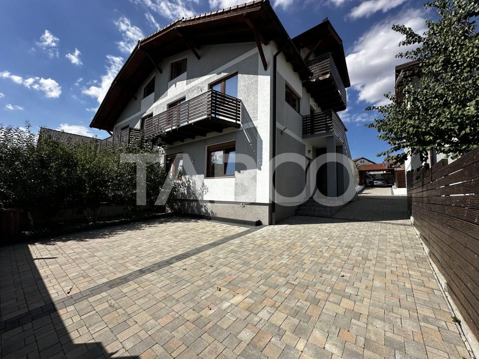 Casa de vanzare cu 5 camere si teren 426 mp 2 fronturi in Arhitectilor – fotografia 2 din 11
