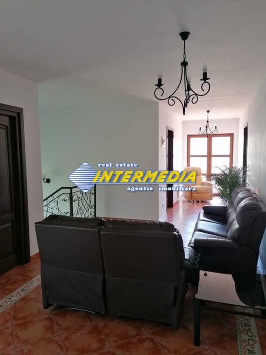 Casa de vanzare Alba Iulia CETATE cu 4 dormitoare si living finisata complet – fotografia 26 din 34