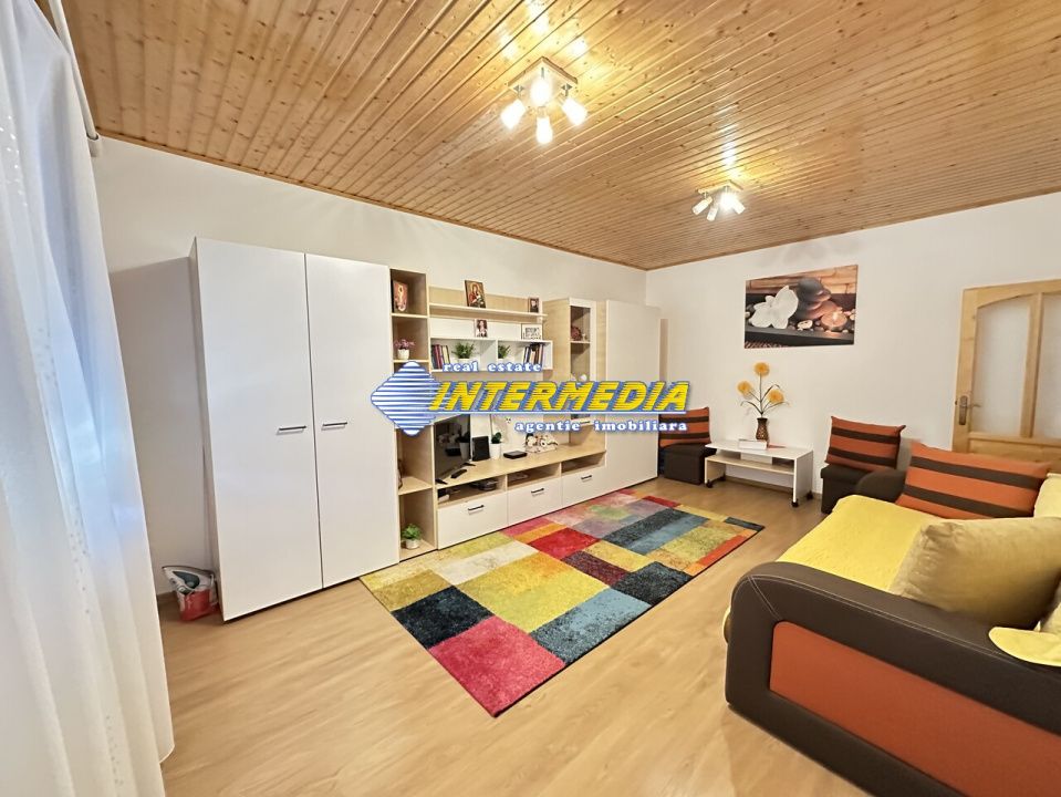 Apartament 2 camere Bloc Nou CENTRU Balcon Mansarda Boxa 12 mp Parcare Mobilat – fotografia 16 din 19