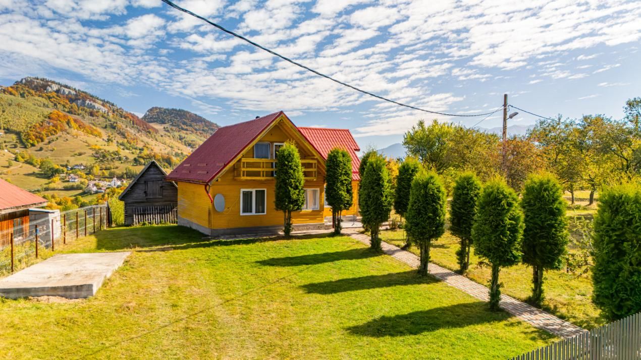 Casa Galbenă din Măgura – Un loc în care timpul curge altfel – fotografia 1 din 40