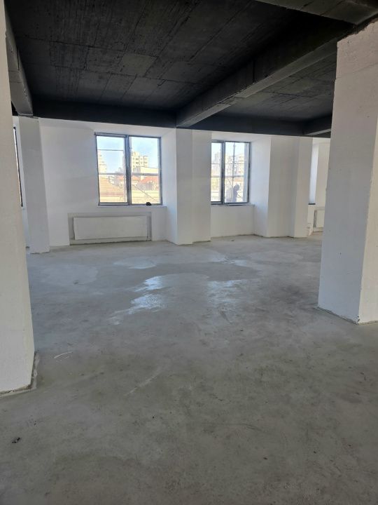 Clădire modernă cu regim D+P+3, situată în zona Faleza Nord – fotografia 25 din 43