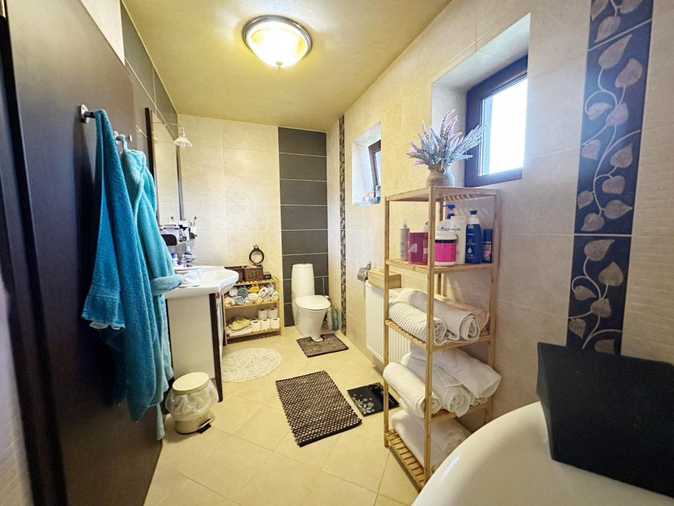 Casa Individuala, P+1, 260 mp, Finisaje Calitative - Sag – fotografia 55 din 65