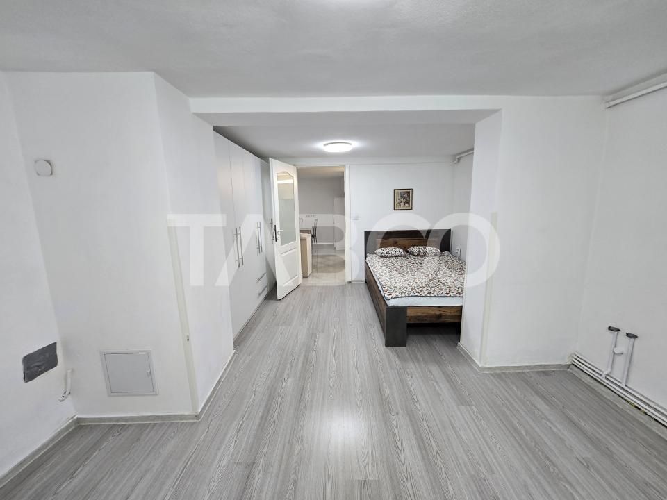 Apartament 3 camere de inchiriat 75mp 2 dormitoare zona Central Sibiu – fotografia 12 din 14