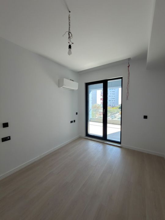 EXCLUSIVITATE Apartament PREMIUM CU VEDERE FRONTALĂ LA MARE – FALEZA NORD – fotografia 5 din 55