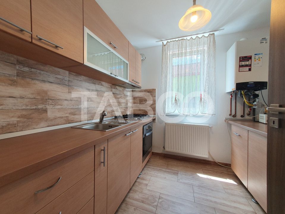 Casa 2 camere si curte proprie de inchiriat mobilata si utilata- Sibiu – fotografia 3 din 6
