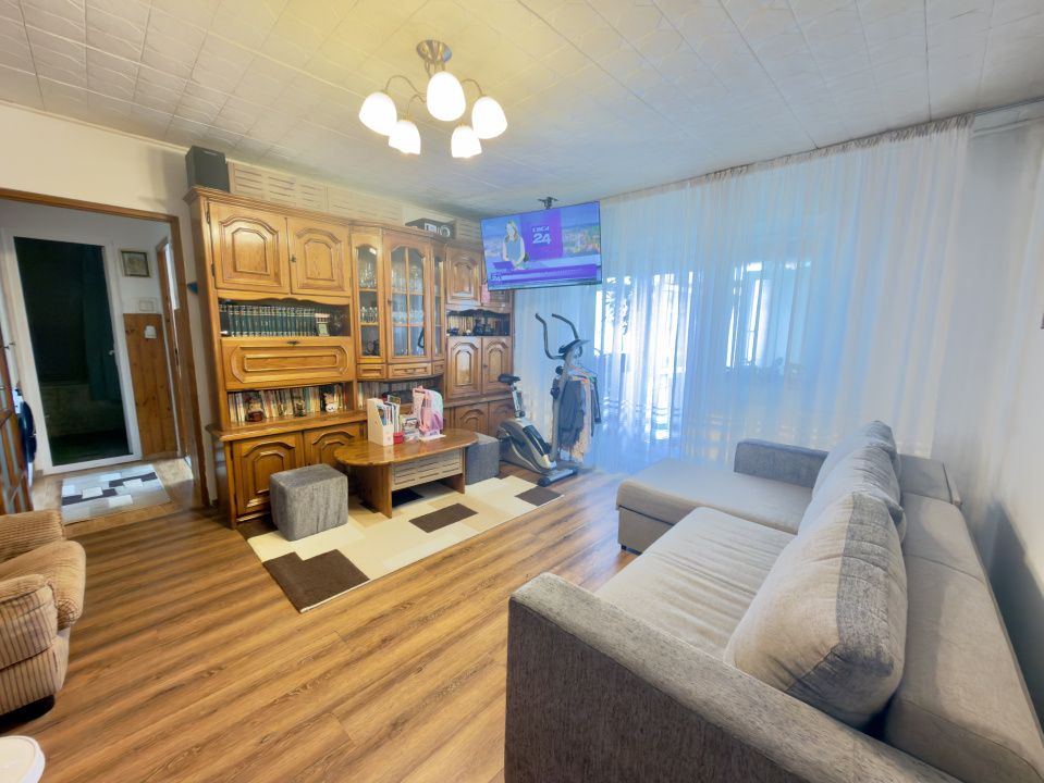 Apartament 2 camere, 52.14 mp, cartier Craiovita Noua, zona Scoala Elena Farago – fotografia 1 din 7