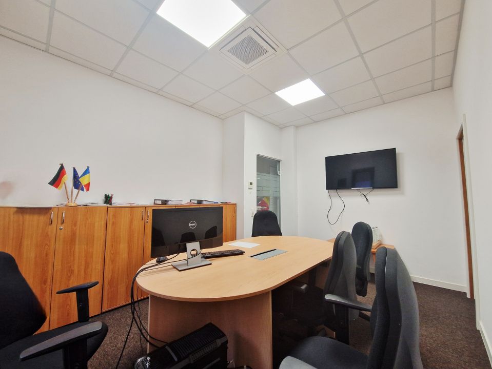 Spatiu profesional cu sala meeting si bucatarie, zona Rompetrol - Calea Turzii – fotografia 1 din 16