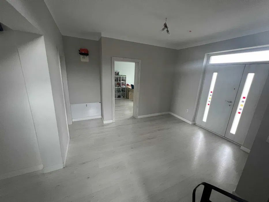 Casă individuală 181 mp utili + 563 mp teren, garaj, Str. Oașului – fotografia 3 din 8