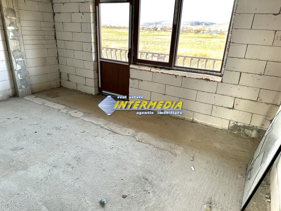 Casa noua tip duplex de vanzare – fotografia 7 din 12