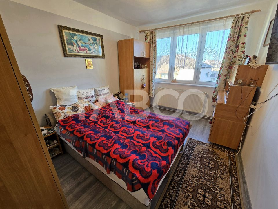 Apartament 2 camere de vanzare etaj intermediar Mihai Viteazul Sibiu – fotografia 4 din 15