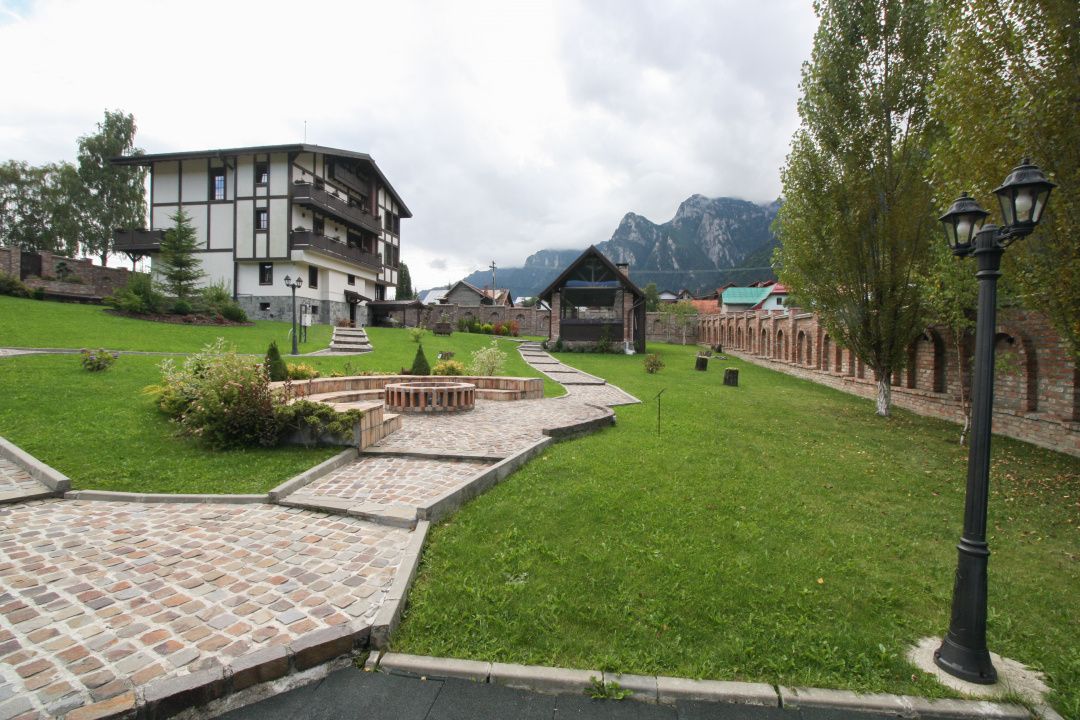 🏡 Vilă turistică de vanzare în Bușteni cu panorama superba catre ⛰️ Caraiman – fotografia 12 din 40