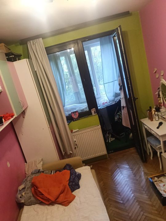 Apartament 3 camere -12 minute de mers  pana la metrou Costin Giorgian – fotografia 5 din 11