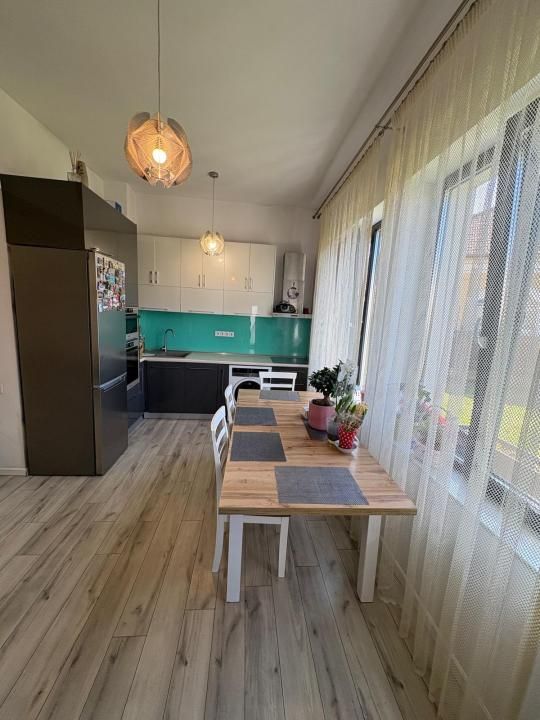 Oportunitate rară în Gheorgheni Casă renovată, teren cu front la două străzi – fotografia 5 din 12