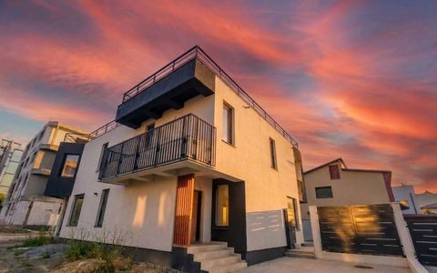 Vilă Duplex P+2 Palazu Mare | 4 Camere | Terasă 43 mp