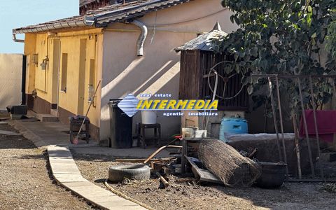 Casa veche cu Anexe I Teren 1313 mp I Lancram  I Ideala pentru investitie I
