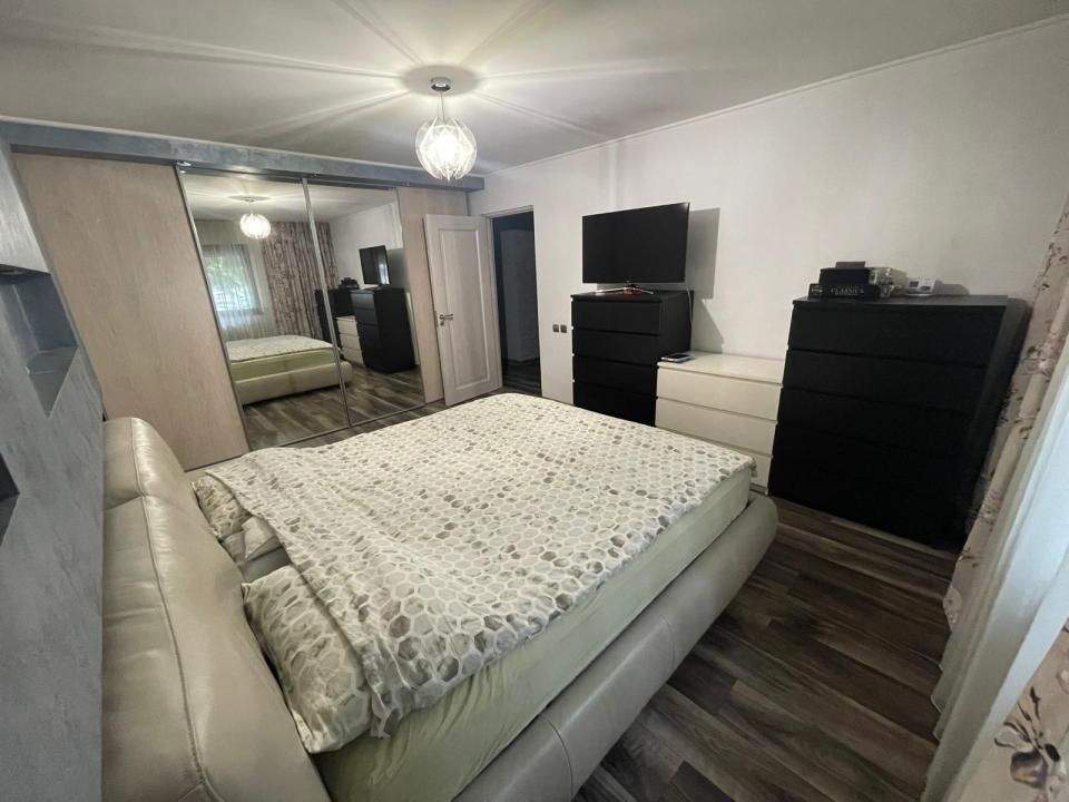 Apartament 4 camere de vânzare parter zona Ostroveni Rm Vâlcea – fotografia 5 din 17