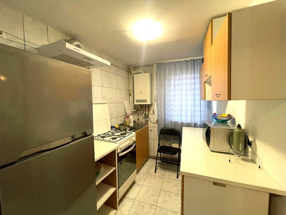 Zona UMF, casa de inchiriat cu curte – fotografia 5 din 13
