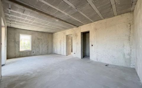 Duplex 5 camere, 3 bai, 120mp utili, 290mp teren-Ghiroda