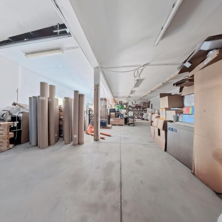 Showroom și birouri pe Calea Romanului – 550 mp, proprietate închiriată – fotografia 16 din 16