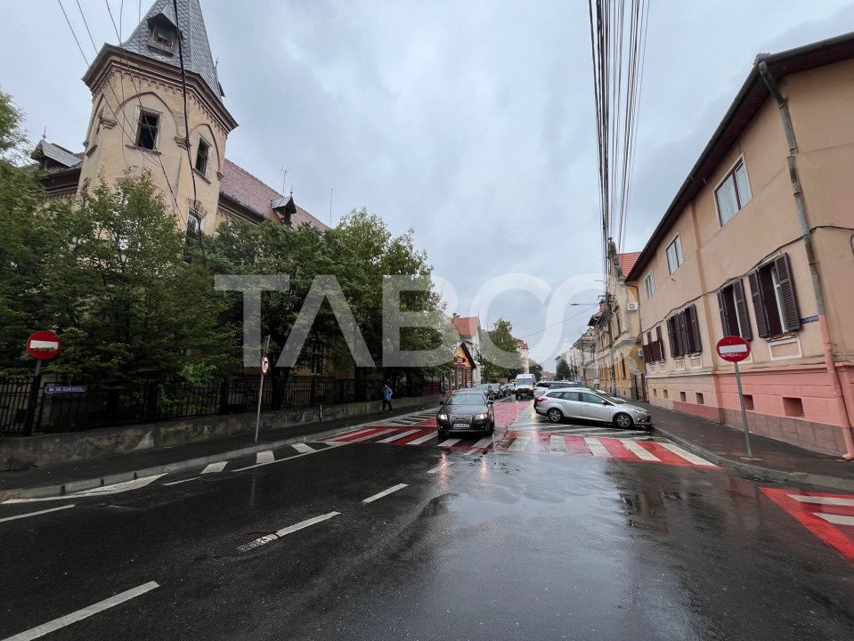 Apartament 3 camere central in cea mai frumoasa zona a orasului Sibiu – fotografia 1 din 5