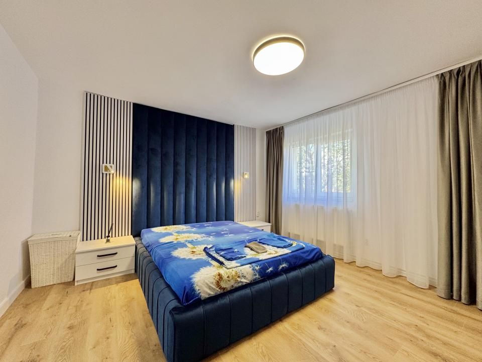 Casă 7 camere, P+M, renovată,  – Cartierul Tineretului – fotografia 10 din 21