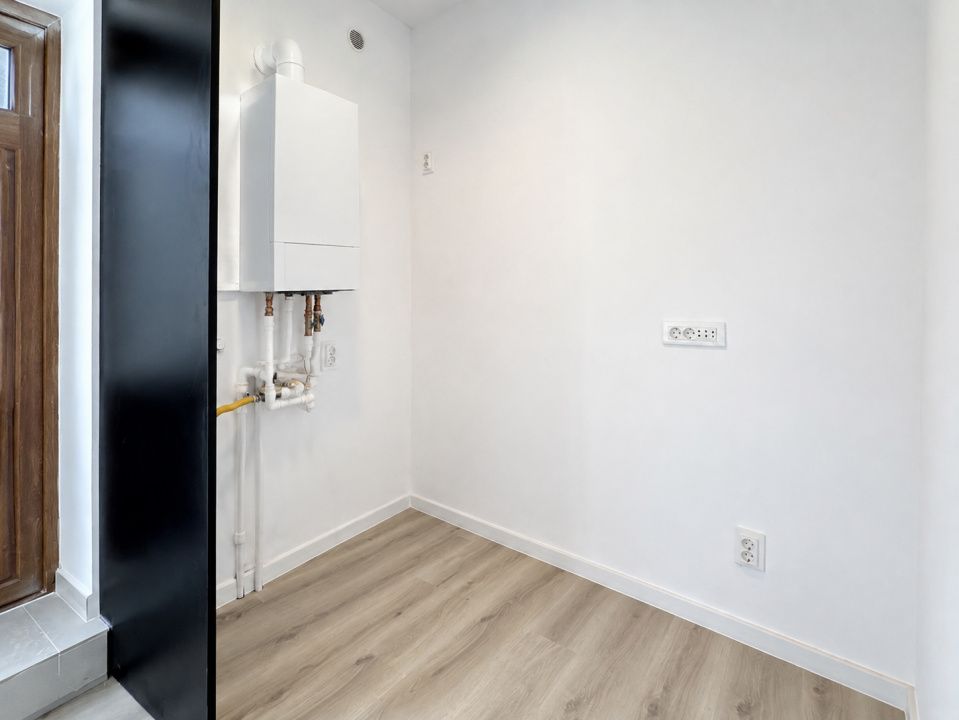 Spatiu comercial nou, 45 mp, cu curte proprie | Ideal birou sau servicii – fotografia 7 din 9