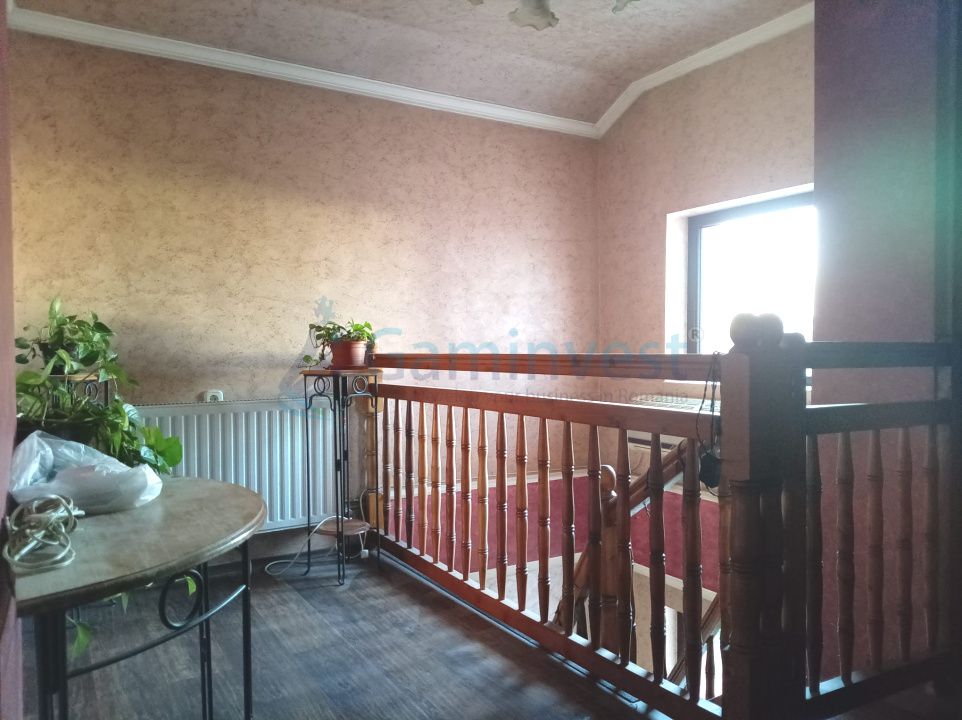 Casa de vanzare in Oradea, zona Episcopia, 150 mp utili – fotografia 10 din 13