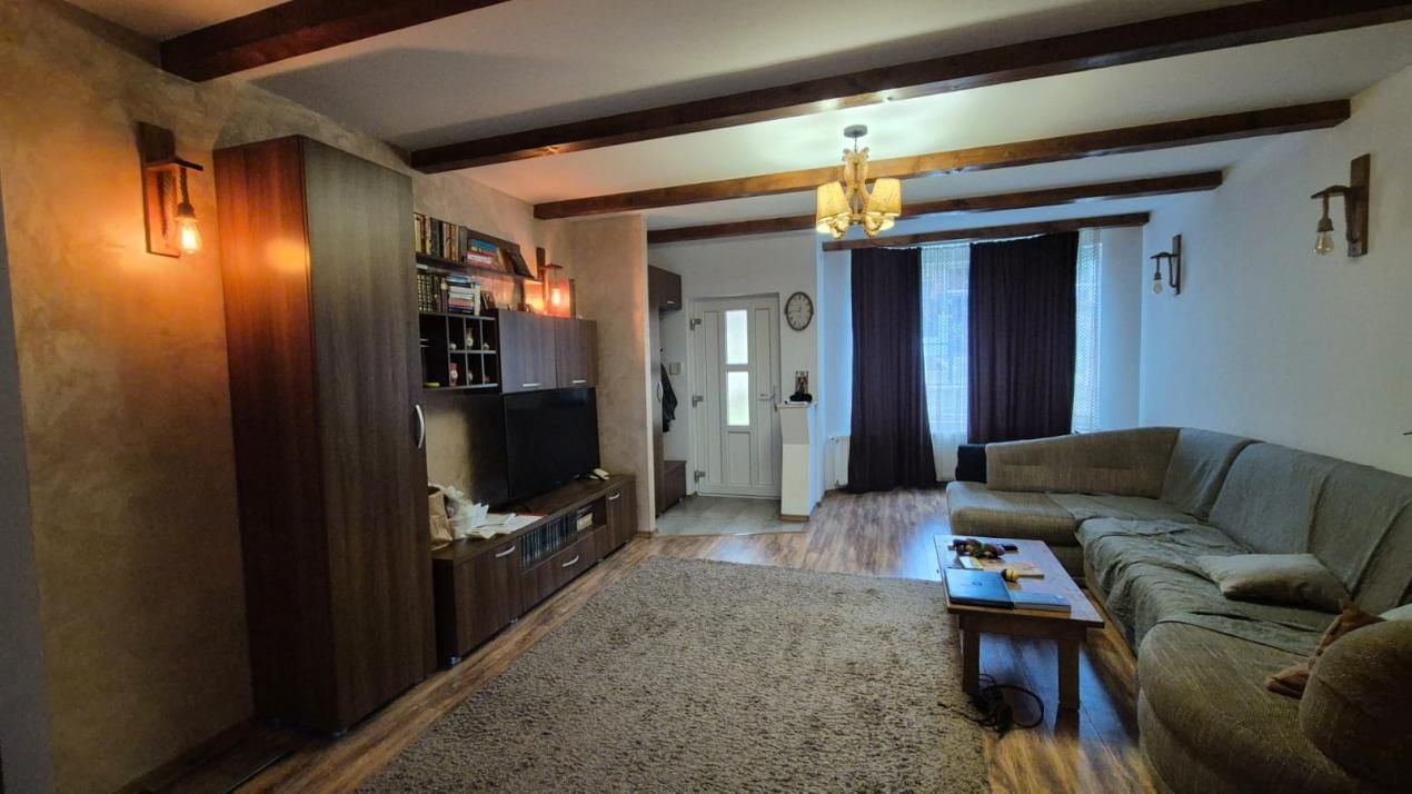Casă 4 camere | 170 mp utili | Teren 550 mp | Mobilată și utilată | Smeura – fotografia 3 din 16