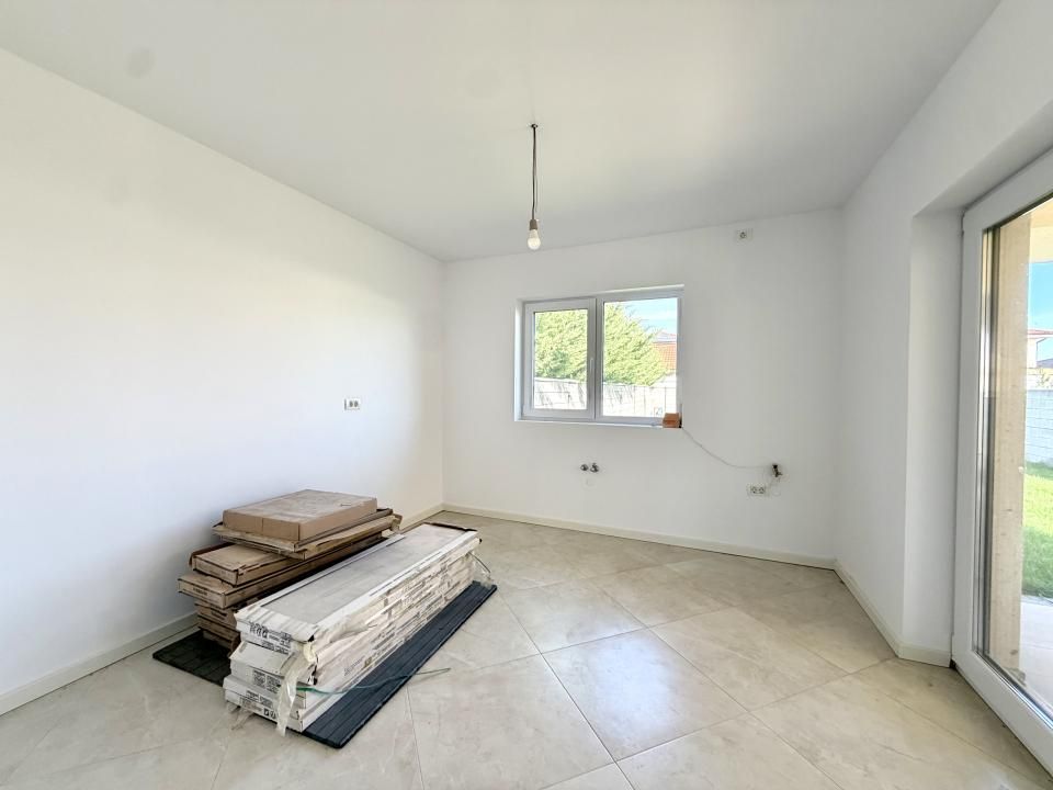Duplex spatios, 5 camere, 135 utili, 426 mp teren - Dumbravita – fotografia 7 din 15