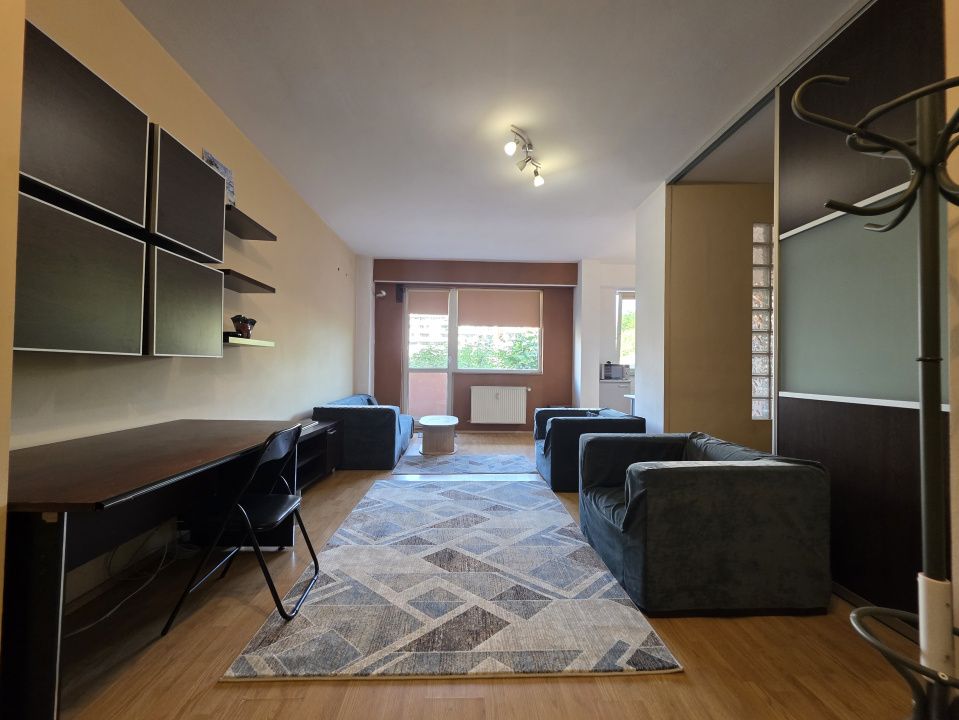 Apartament pe strada Dorobantilor – fotografia 2 din 8