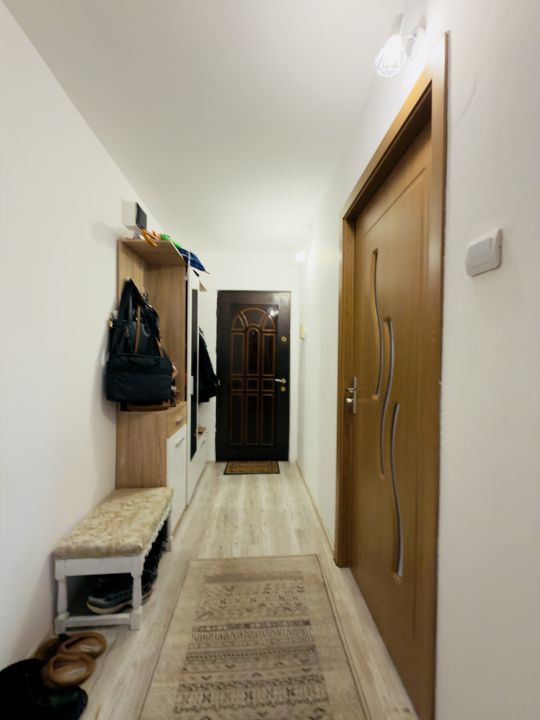 Apartament 3 camere, semidecomandat, 56mp - zona Sagului – fotografia 13 din 13