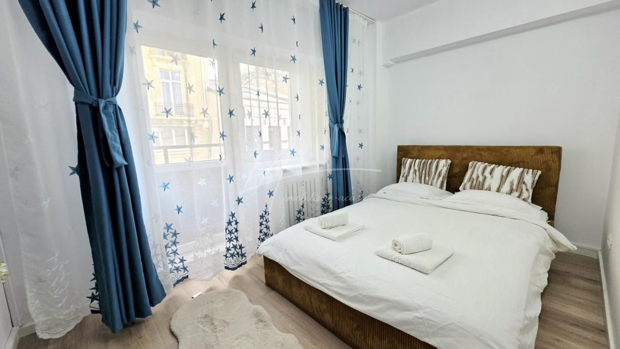 Eleganta urbana la Piata Unirii. O adresa, doua experiente de locuire – fotografia 7 din 60