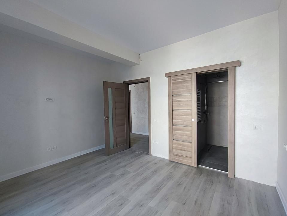 Apartament cu 3 camere si loc de parcare de vanzare in Tomis Plus, comision 0% – fotografia 7 din 16