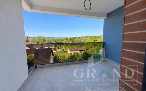 Apartament NOU, cu 3 camere, 2 băi, zona Someșului, Florești