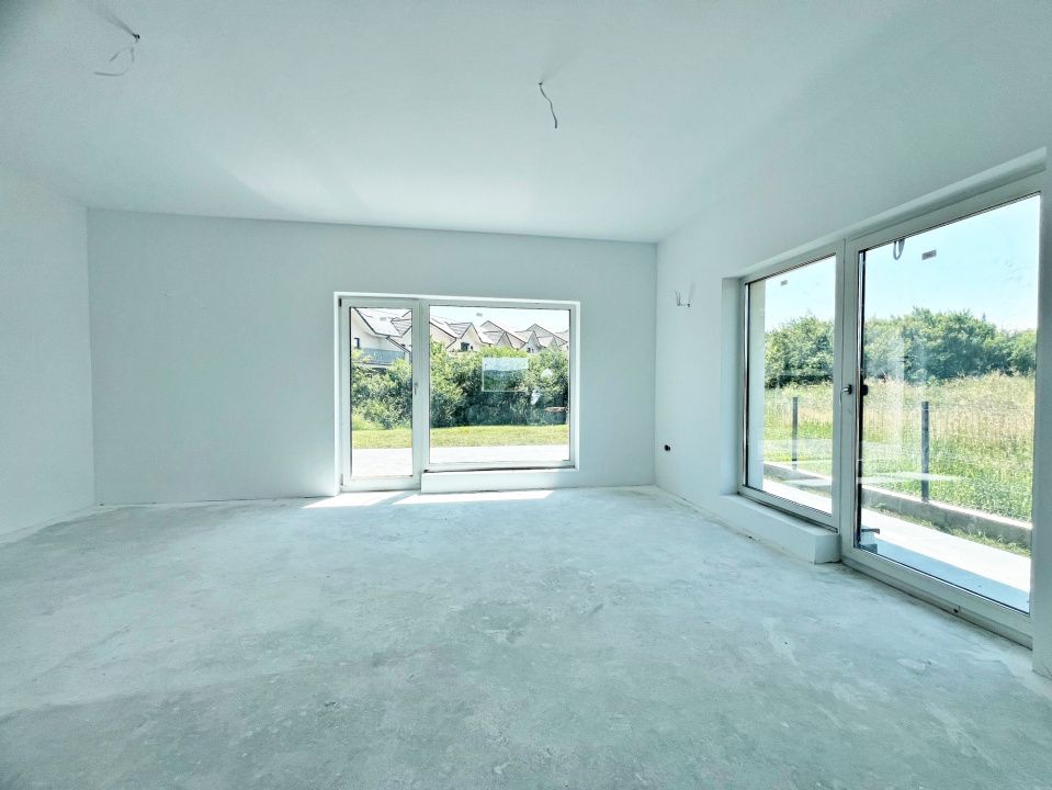 Casă single în Cristian, Sibiu - 4 Camere, 2 Terase, Teren 486 – fotografia 10 din 41
