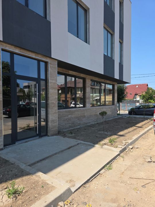 Clădire modernă cu regim D+P+3, situată în zona Faleza Nord – fotografia 3 din 43