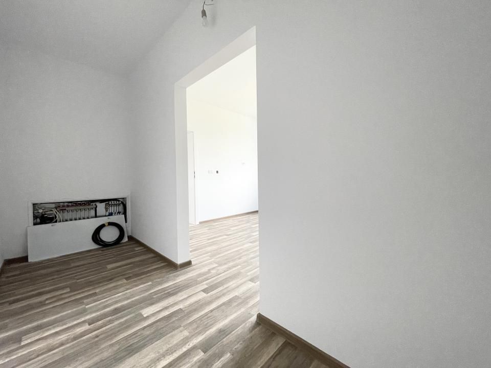 COMISION 0% Duplex spatios intr-o zona linistita - Mosnita Veche – fotografia 12 din 17