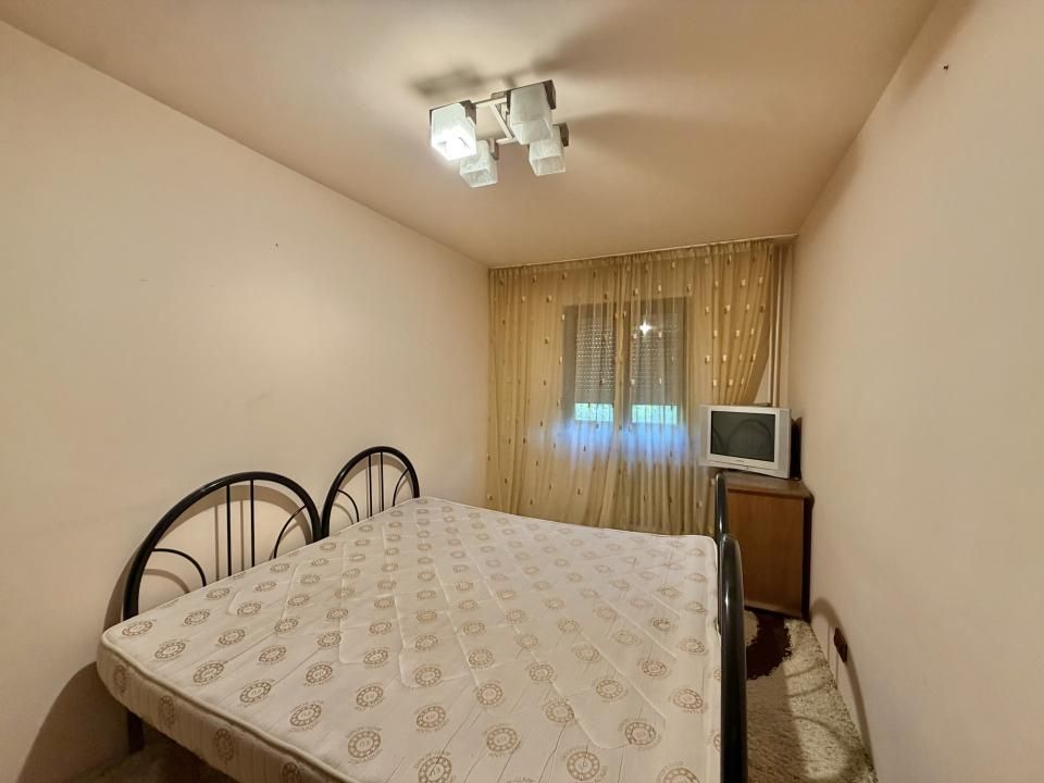 Apartament 4 camere, semidecomandat, etaj 3, zona Dacia – fotografia 5 din 15