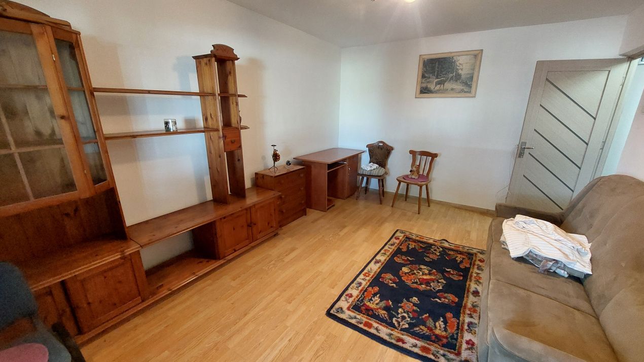 Apartament doua camere decomandat, parter, Rovine zona Bulevardul Decebal – fotografia 1 din 6