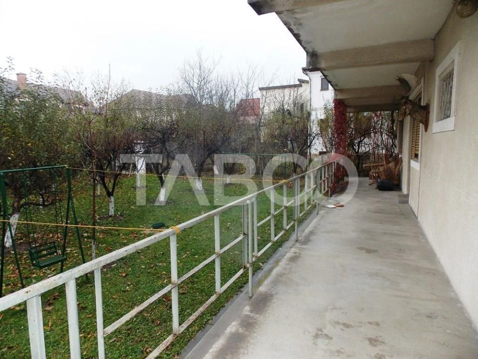 Apartament cu 3 camere 150 mp utili terasa 30 mp Parcul Sub Arini – fotografia 13 din 14