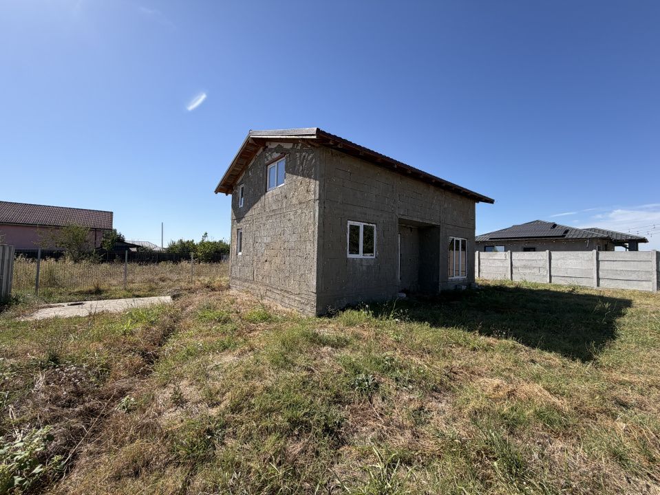 Casa P+M, 126mp utili, 437mp teren, sat Malu Mare – fotografia 2 din 14