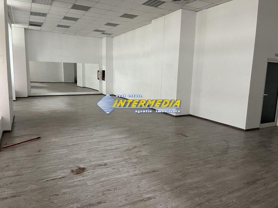 SPATIU COMERCIAL I DE INCHIRIAT I 354 MP I ideal magazin, sala de sport, birouri – fotografia 3 din 3